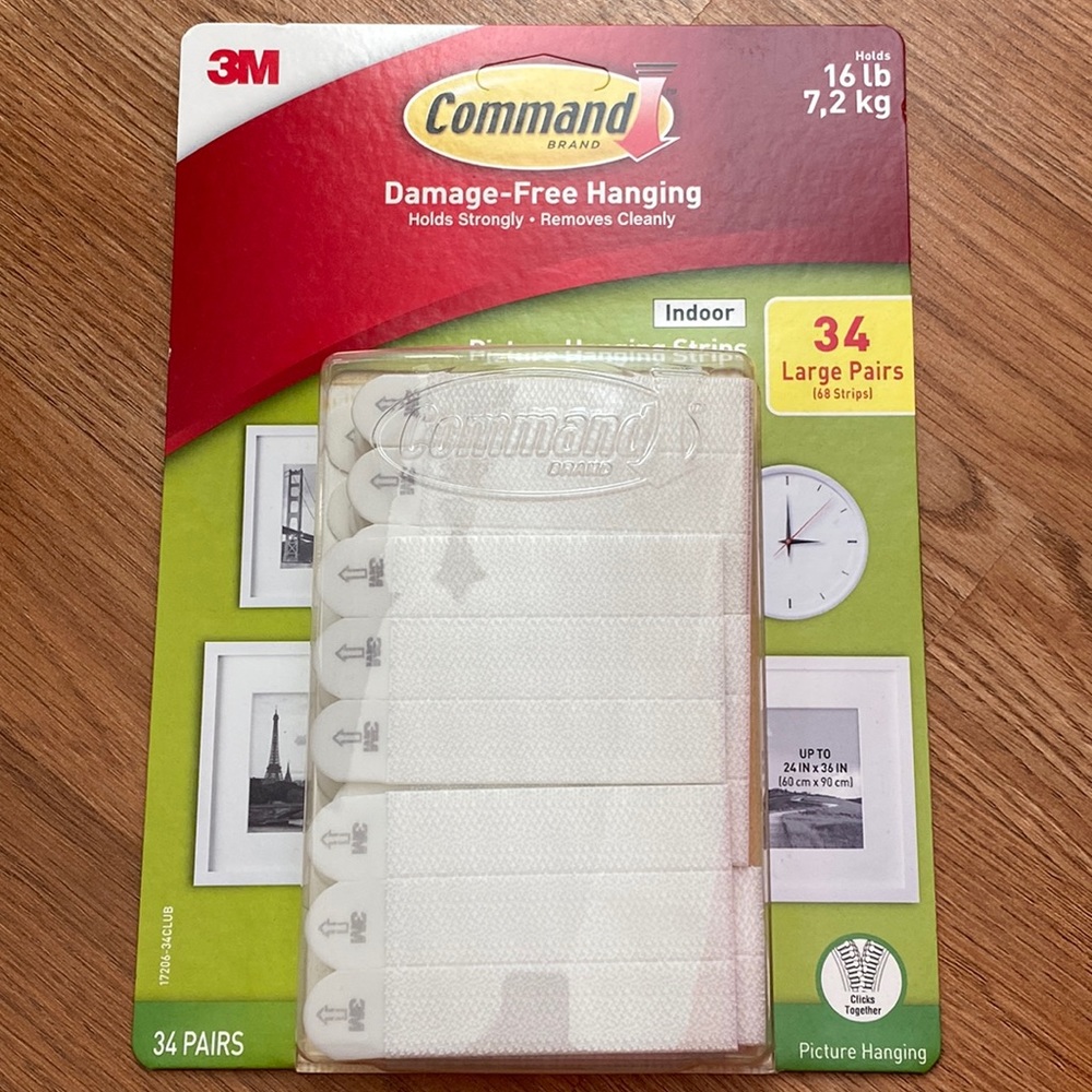 New Command brand: picture hanging strips (38 pairs)